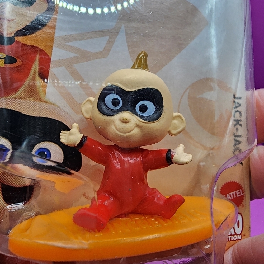 Jack-Jack The Incredibles Disney Pixar Micro Collection Figure - Picture 2 of 4